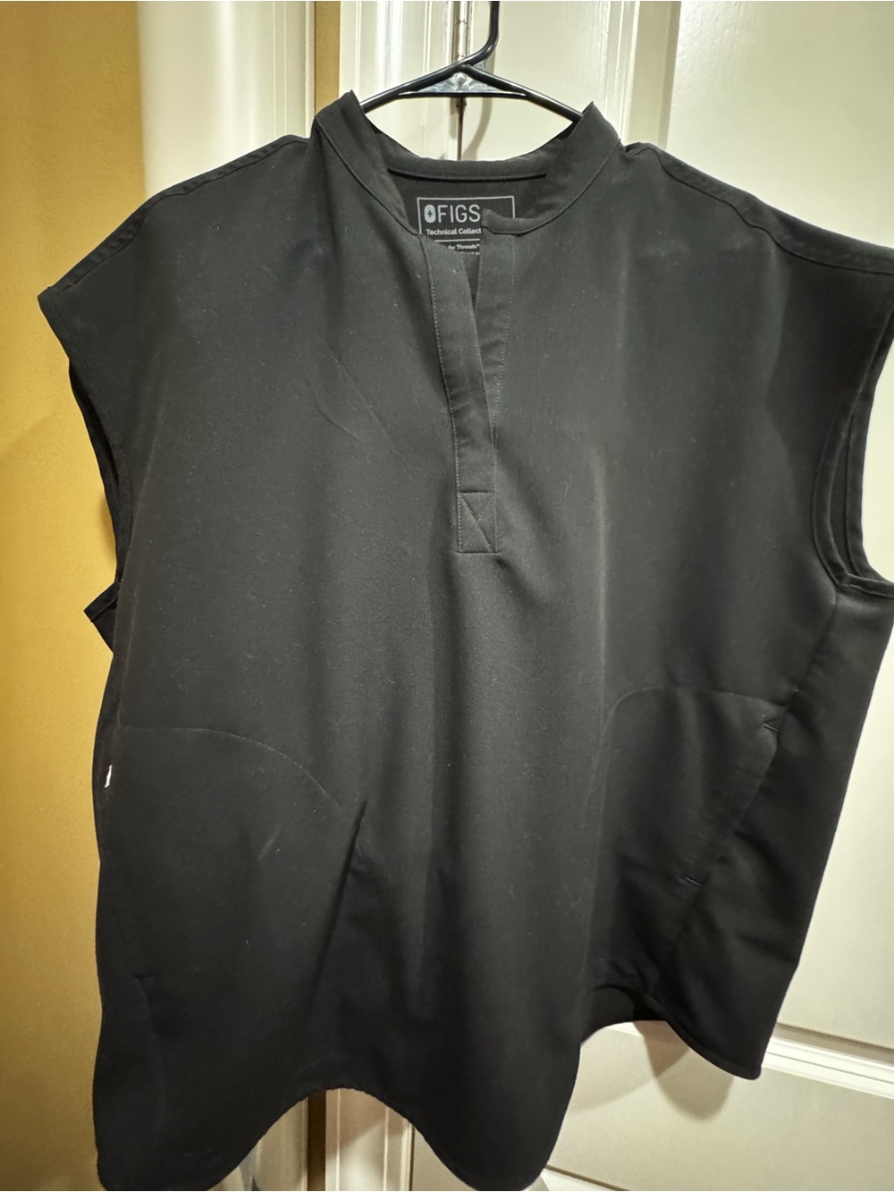 Figs Black Sleeveless Performance Top and joggers